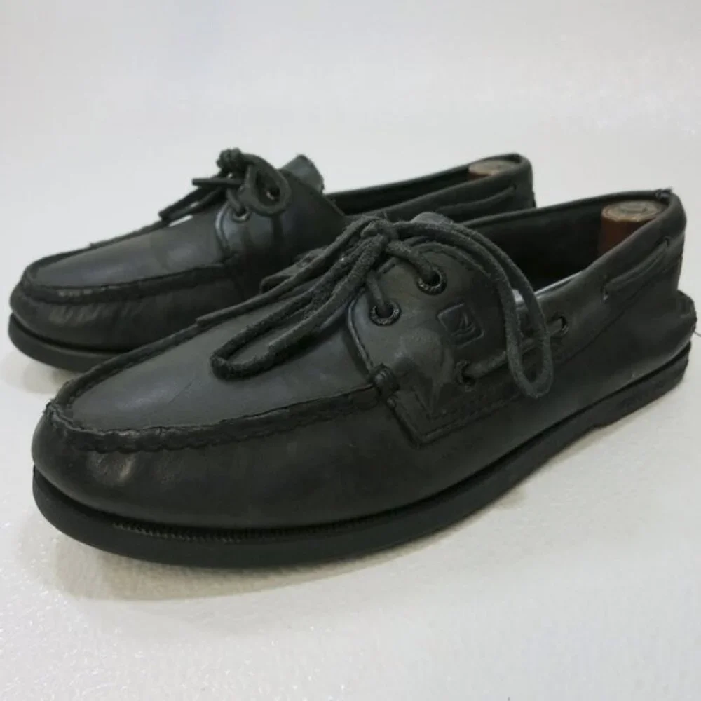 Sperry oil tanned